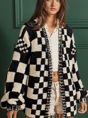 Chunky Checkerboard Knit Cardigan - Black & Cream